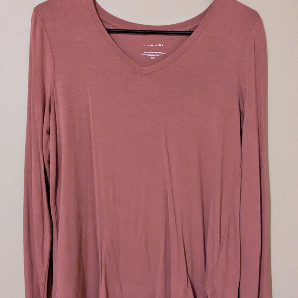 Tahari Women's Tan Long Sleeve  V-neck Tunic Top